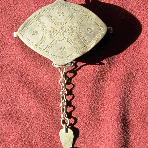 Talismano femminile zoroastriano