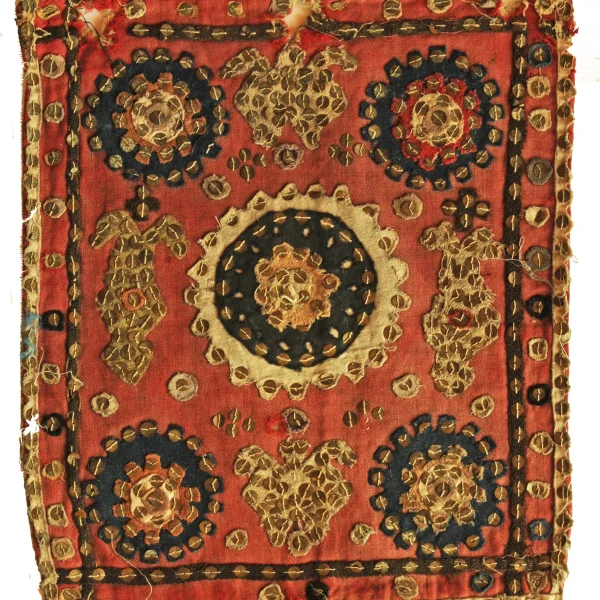 Albero della vita e simboli dell'uiverso. Ricamo-talismano zoroastriano matrimoniale di buon augurio.