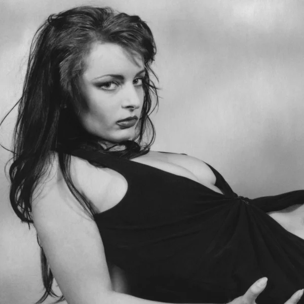 Milena (Serie Ritratti)