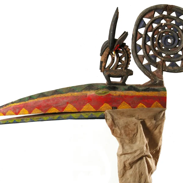 Marionetta teriomorfa