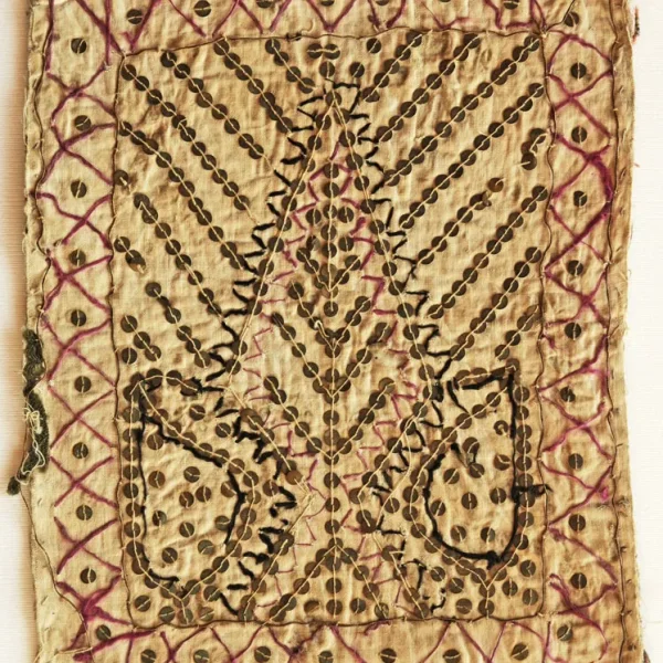 Albero della vita. Ricamo-talismano zoroastriano matrimoniale di buon augurio.