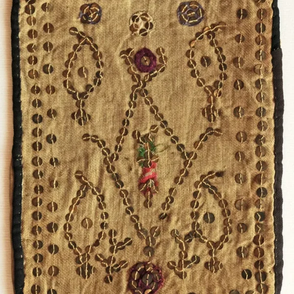 Albero della vita. Ricamo-talismano zoroastriano matrimoniale di buon augurio.
